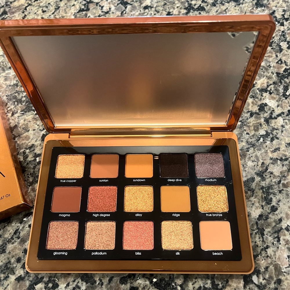 Natasha Denona Brown and Gold Eyeshadow Palette
